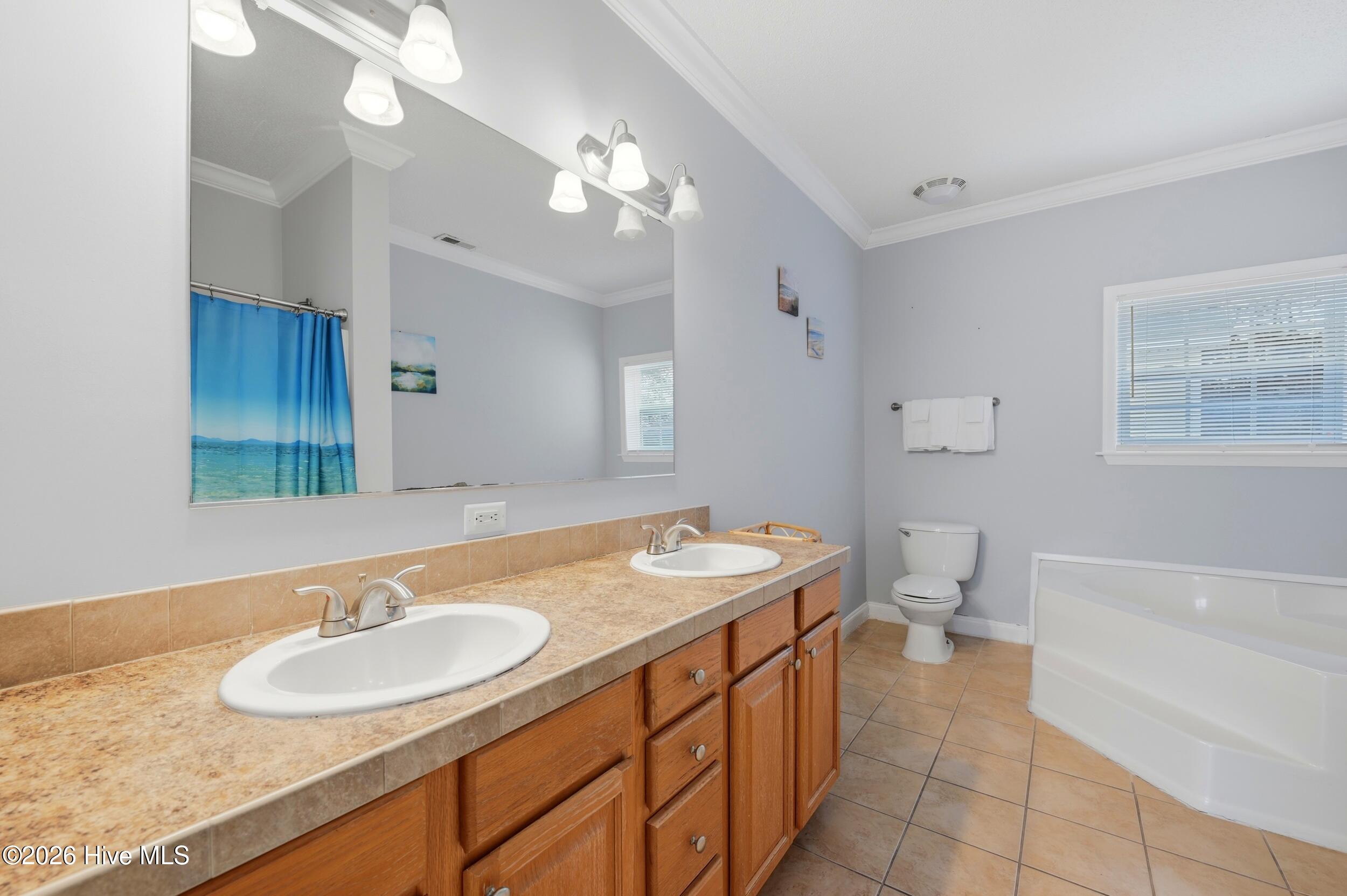 100557500 | Photo 25