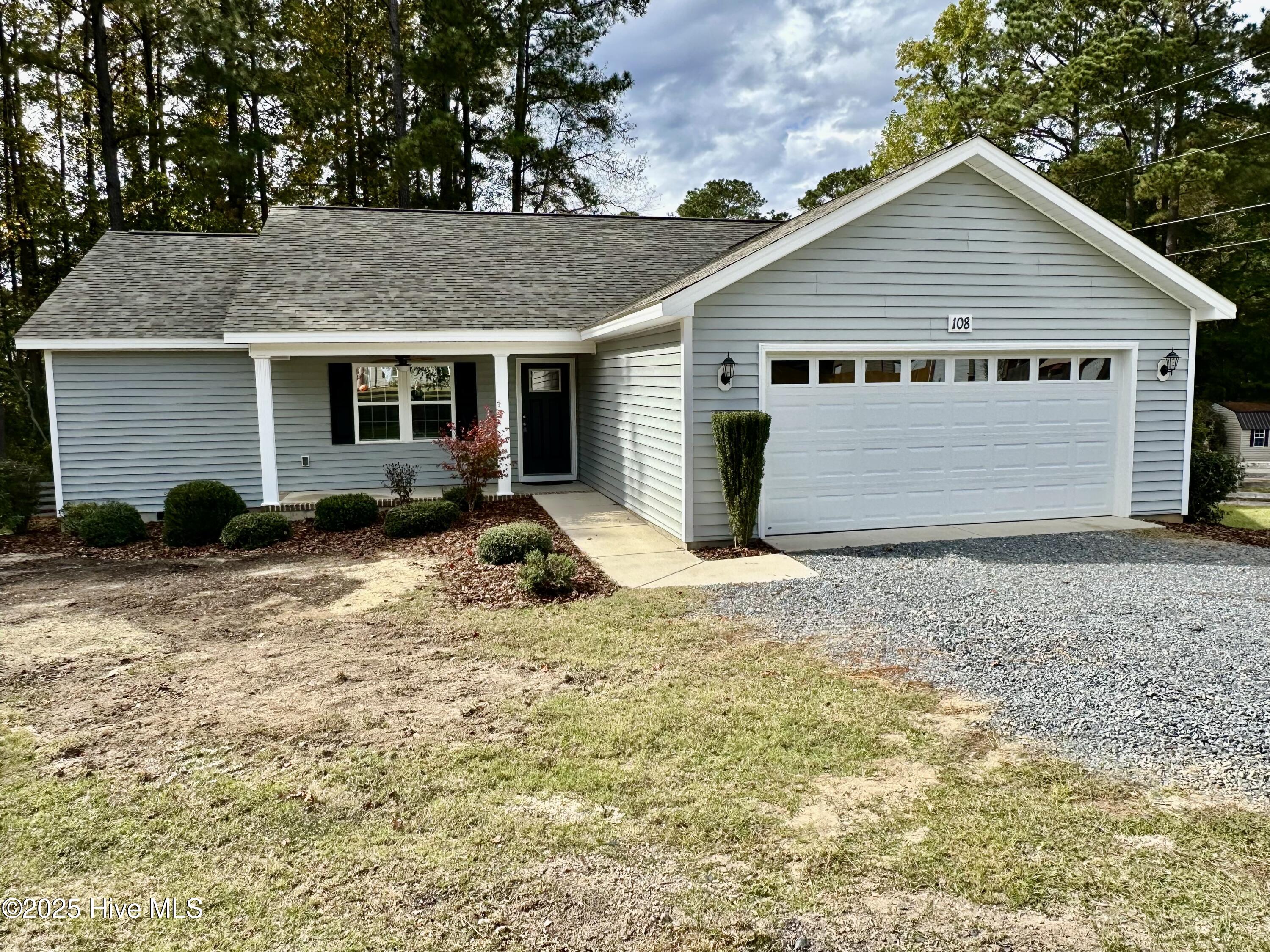 Homes for sale in Carthage, NC | 108 Dundee Dr, Carthage, NC 28327 | MLS# 100538286