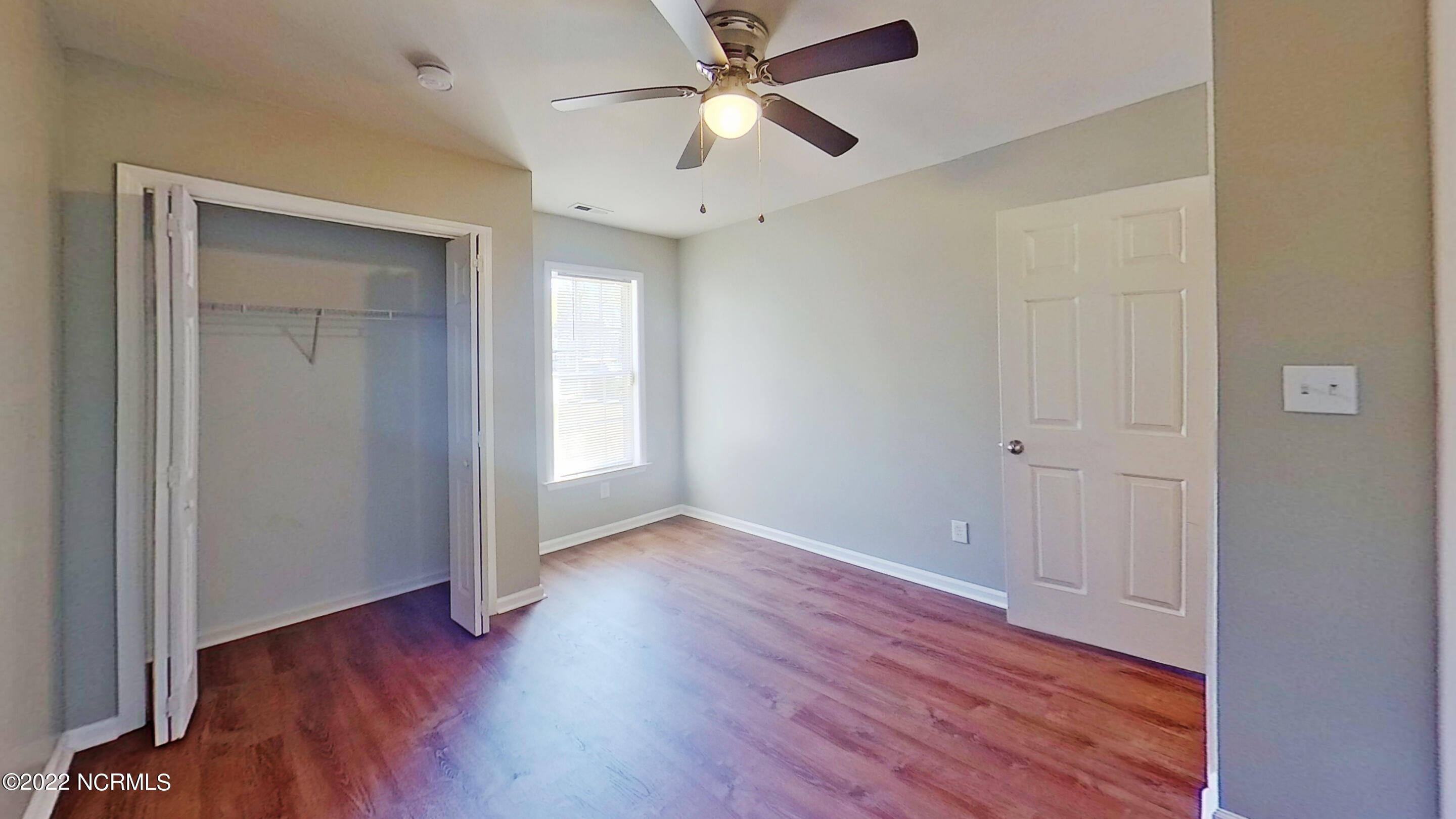 100558126 | Photo 14