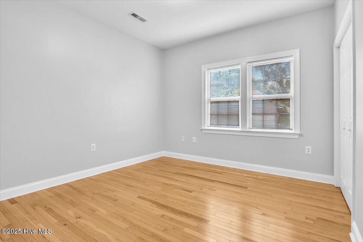 100534283 | Photo 17