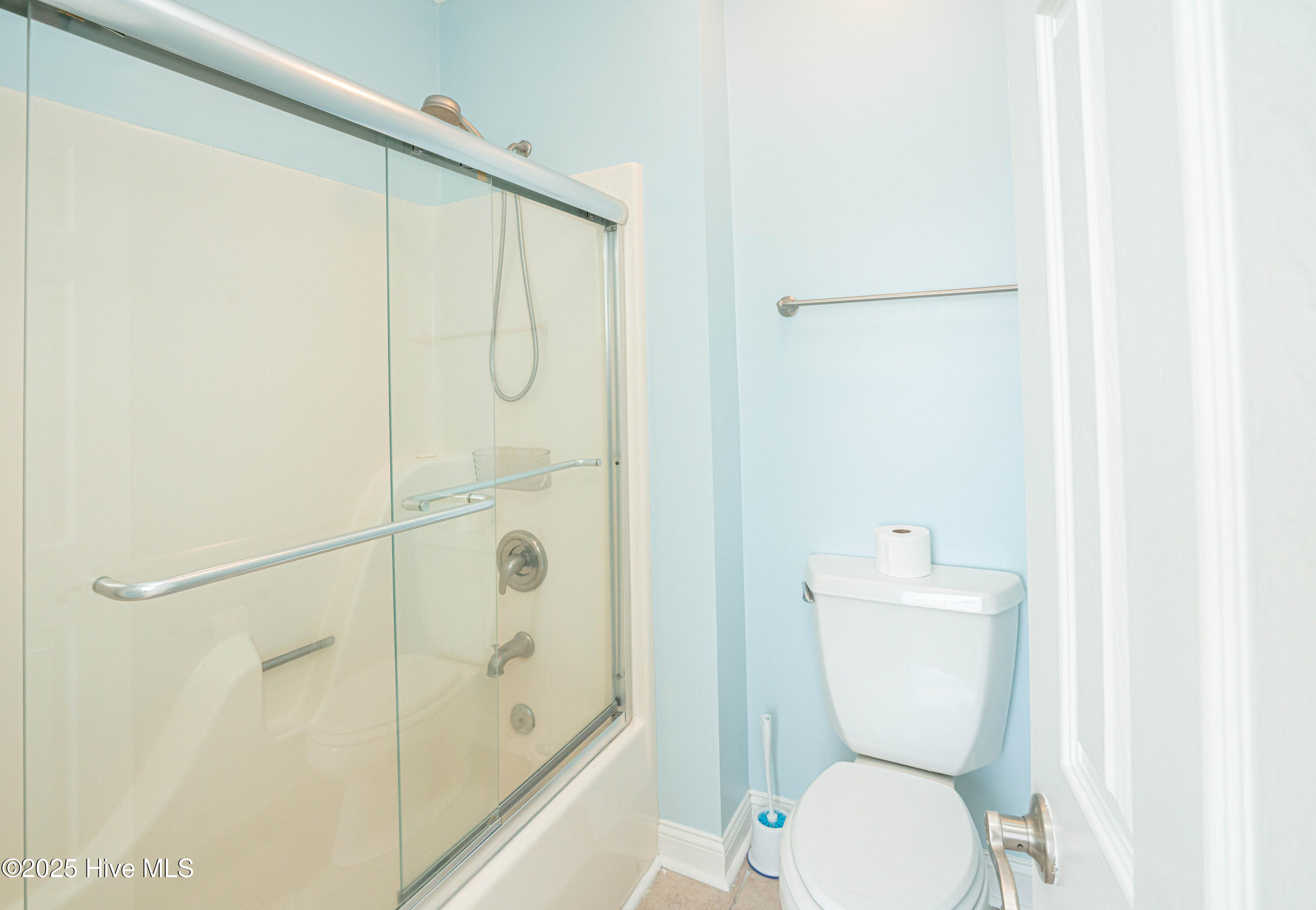 100539099 | Photo 40