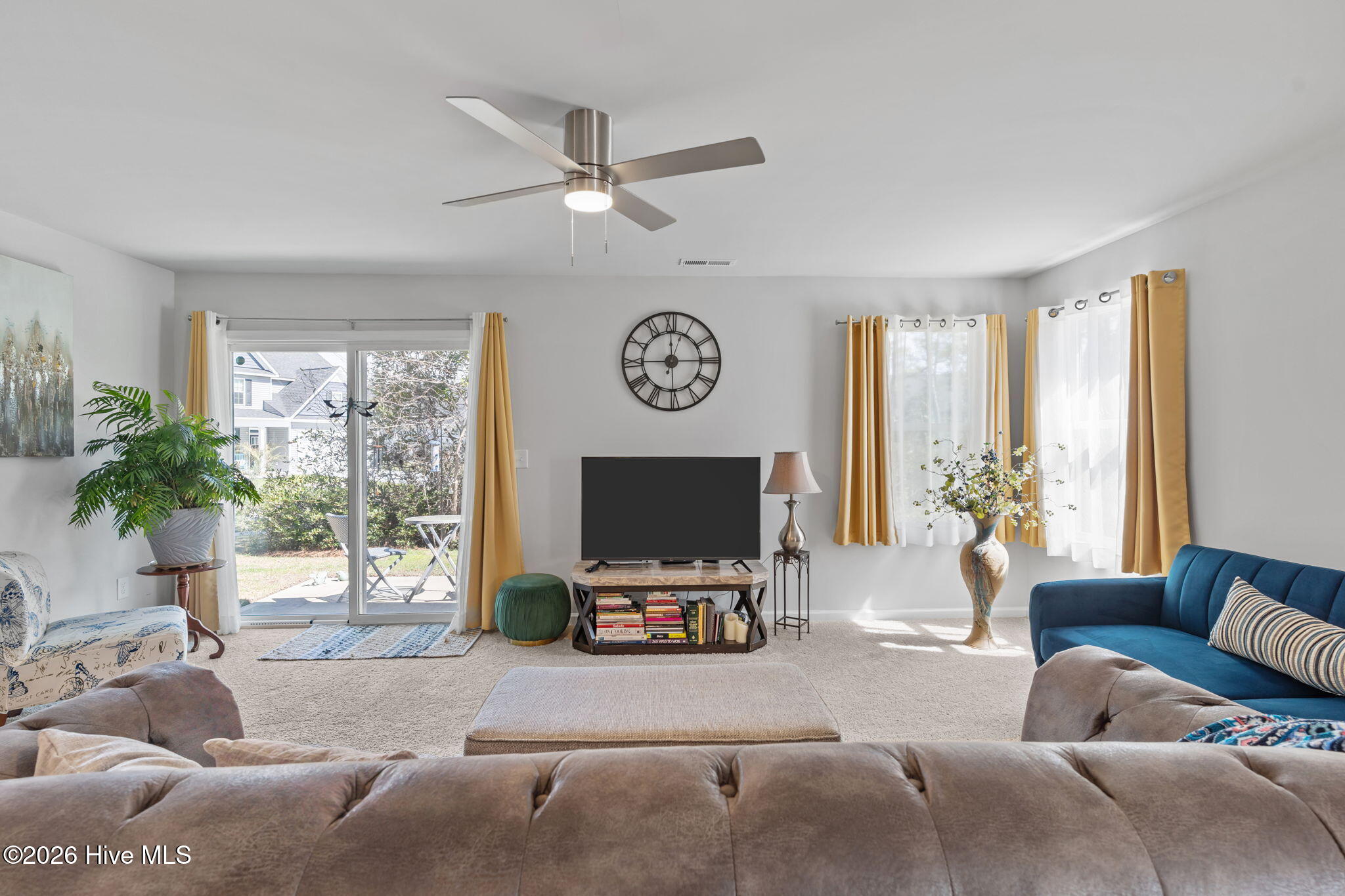 100564485 | Photo 11