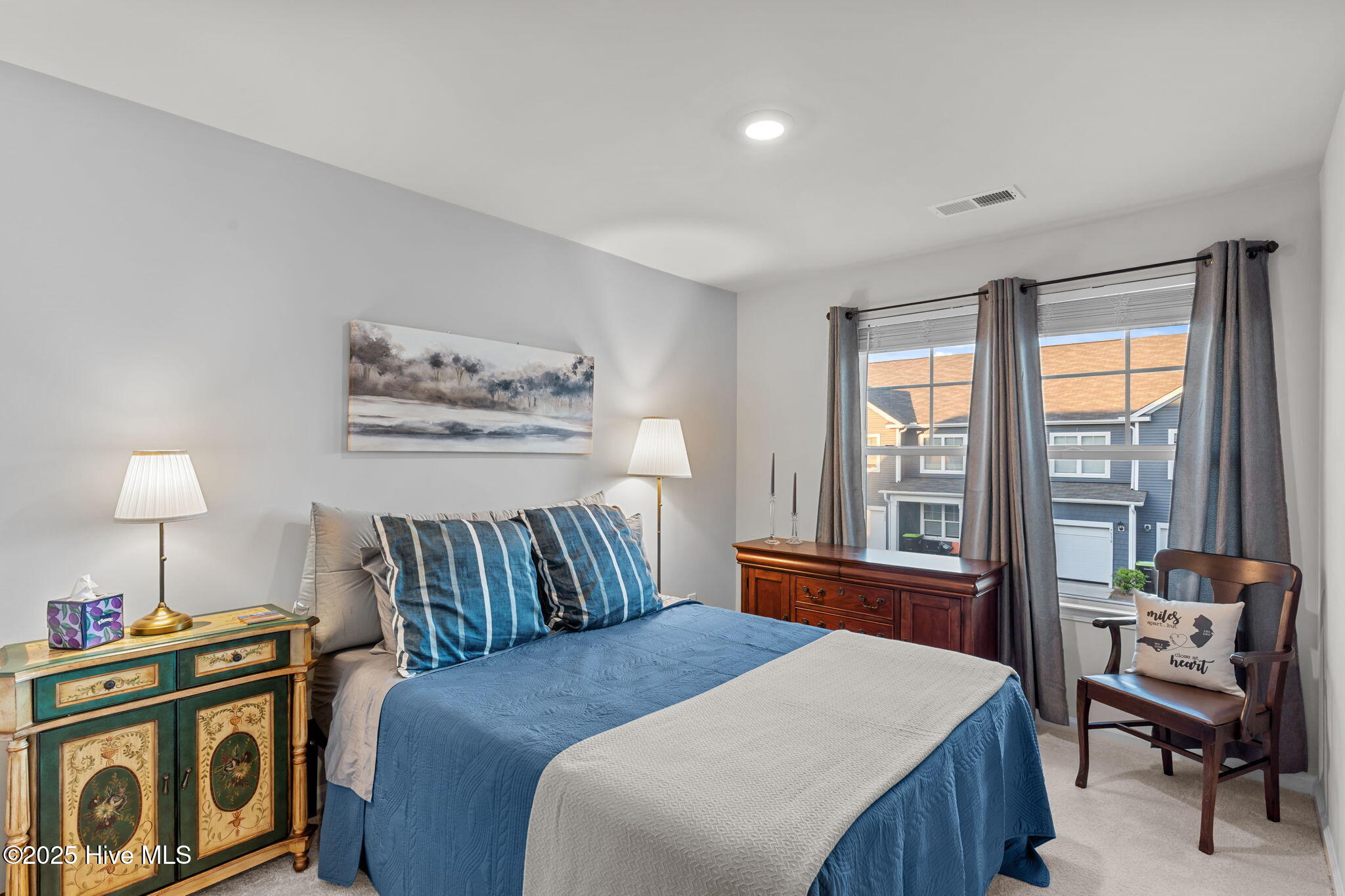 100529312 | Photo 36