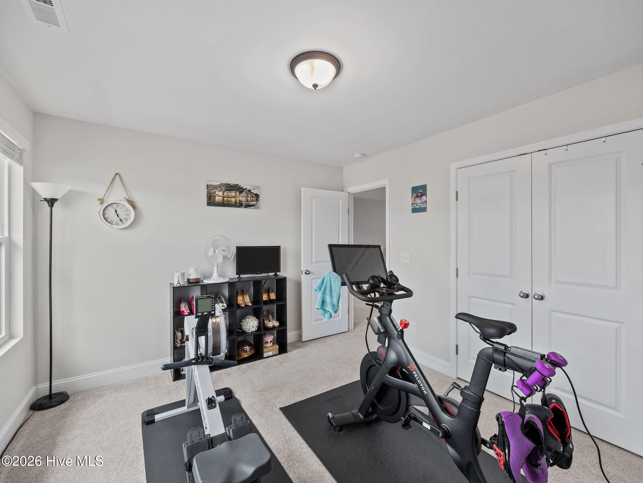 100562979 | Photo 27