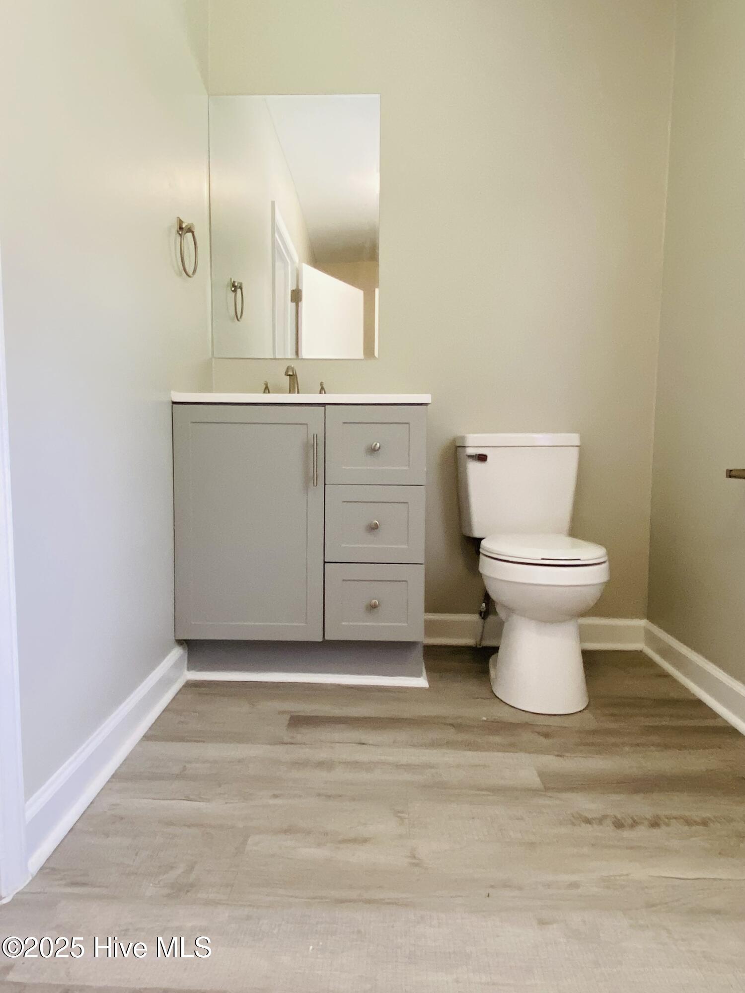 100530577 | Photo 22