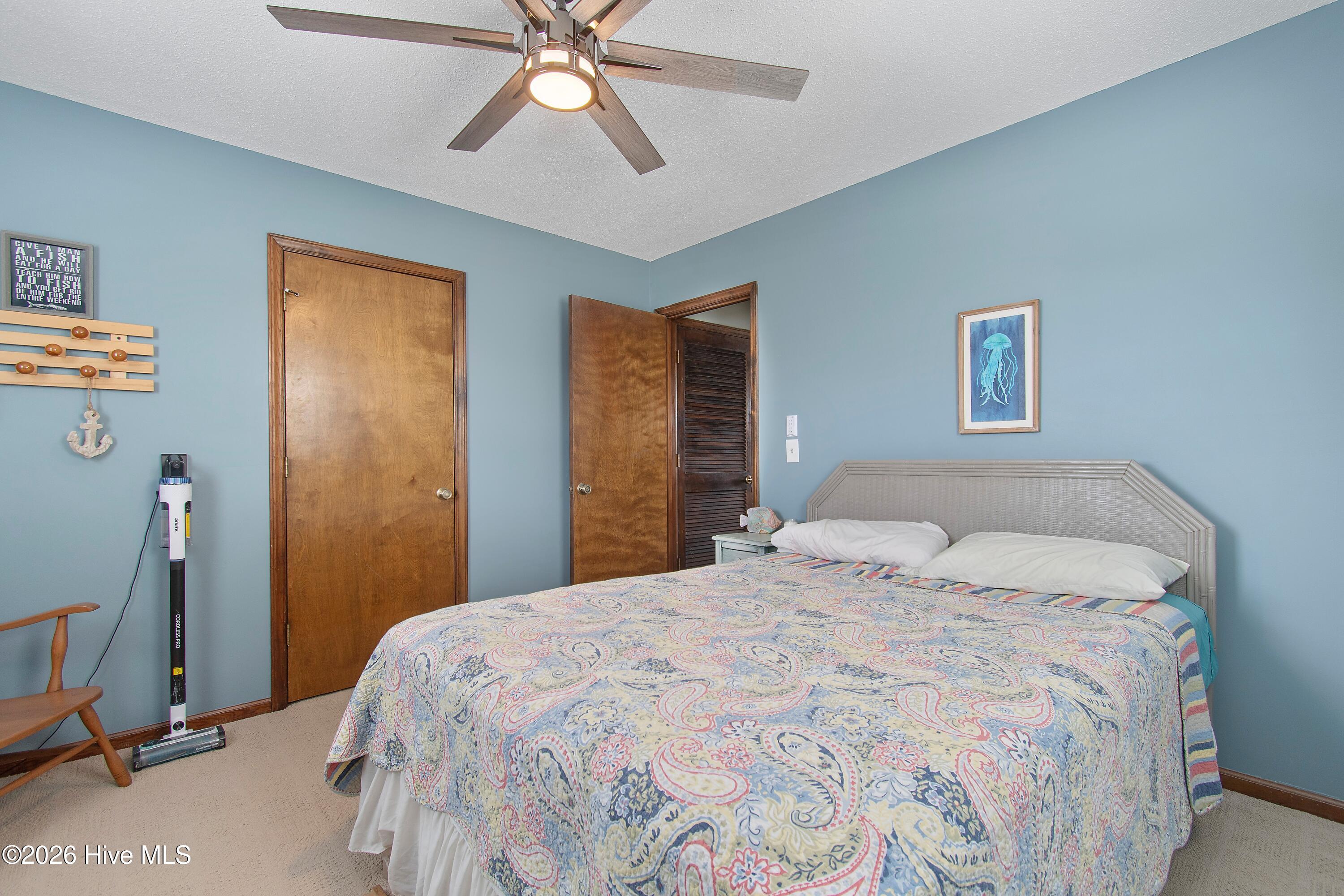 100561572 | Photo 29