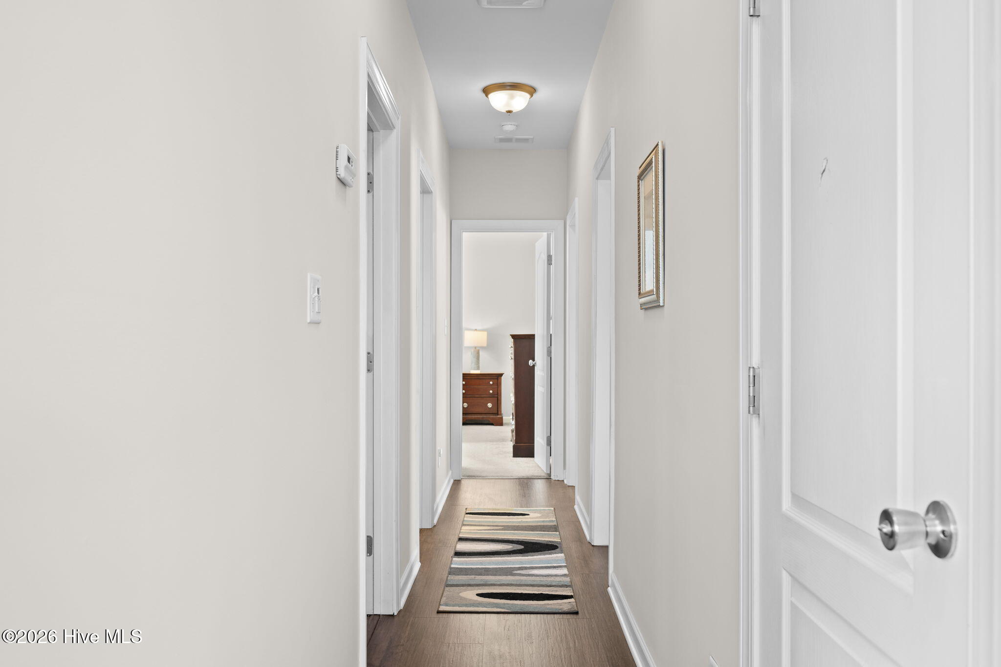 100550759 | Photo 11