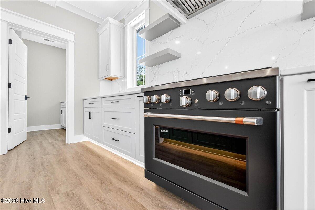 100562322 | Photo 44