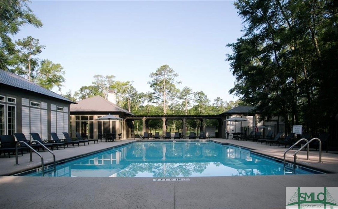 190 Blackjack Oak Drive E, Richmond Hill, GA, 31324