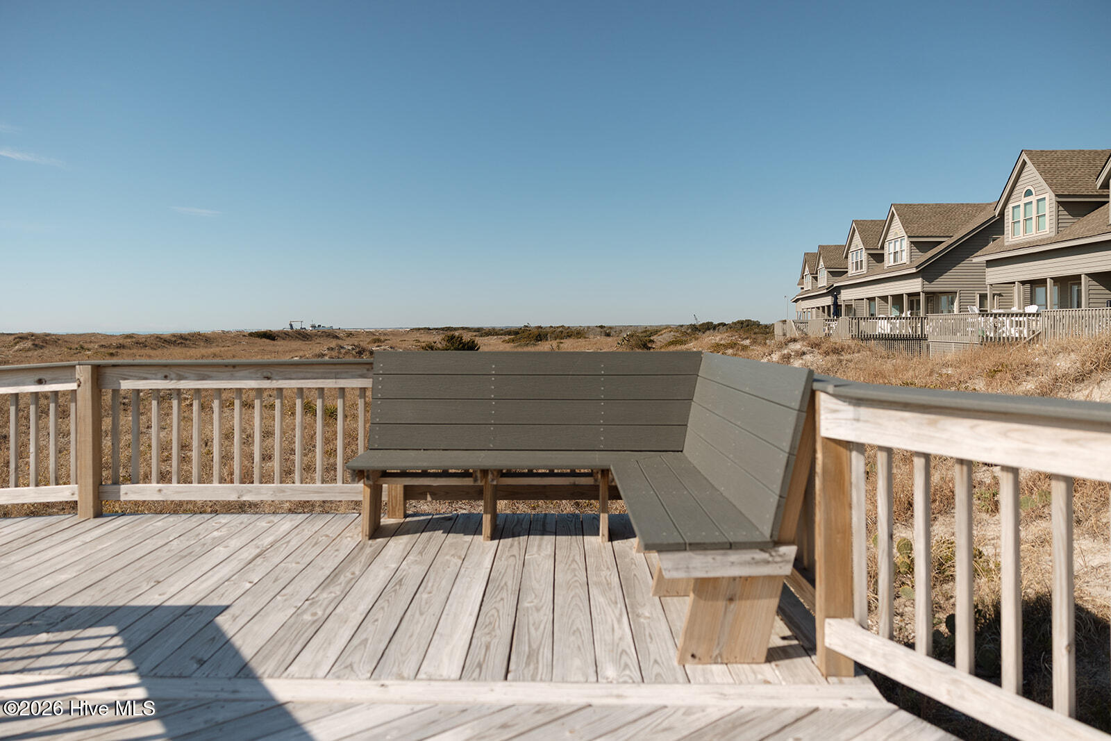 100552554 | Photo 50