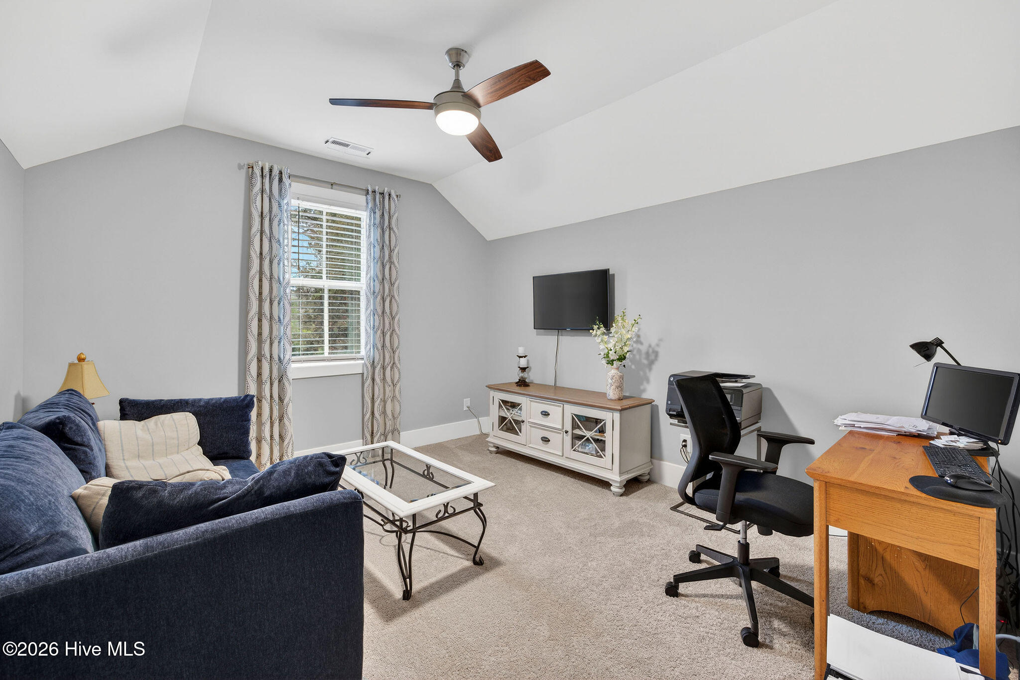 100552551 | Photo 36