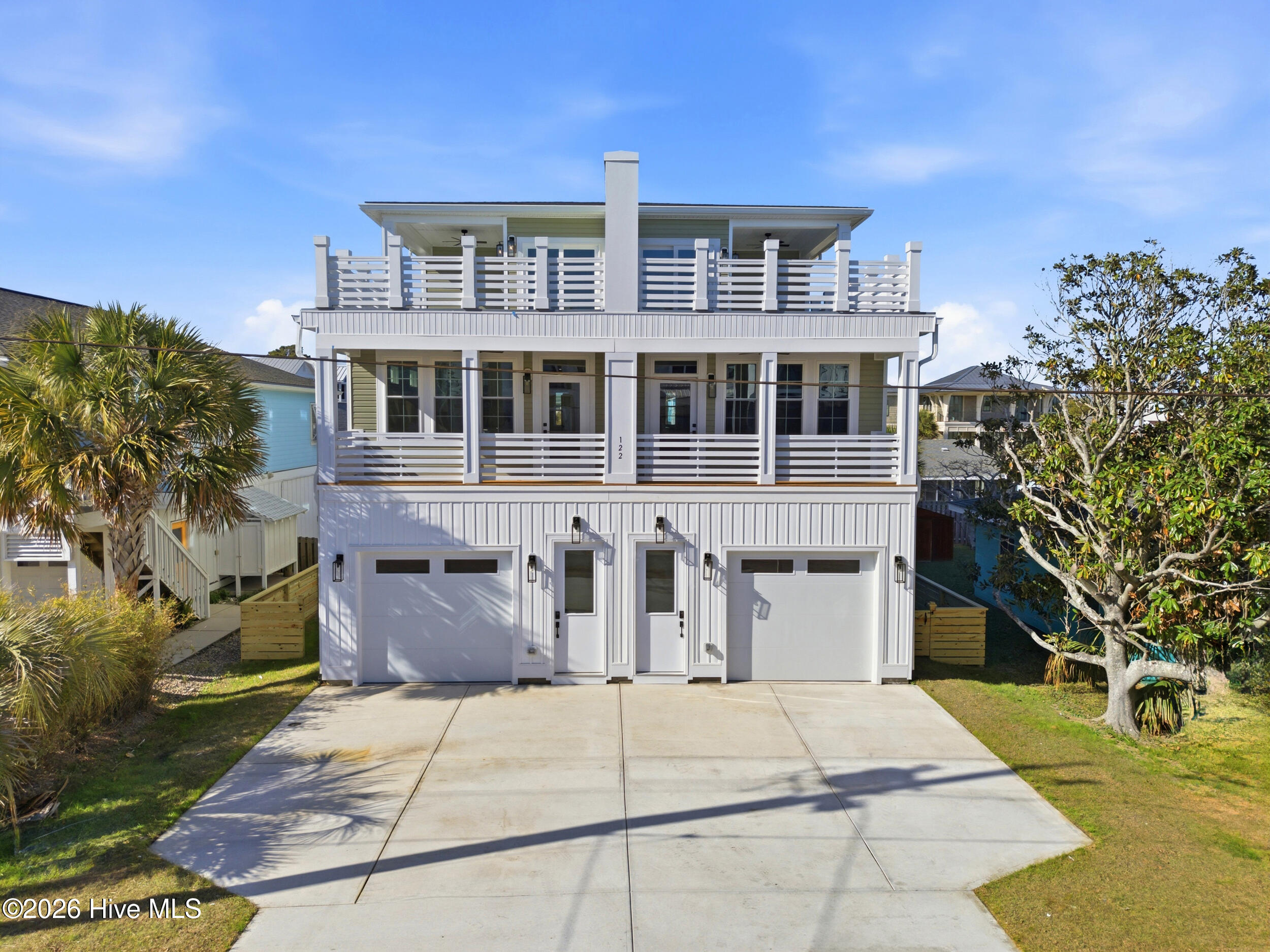 100562873 | Photo 41