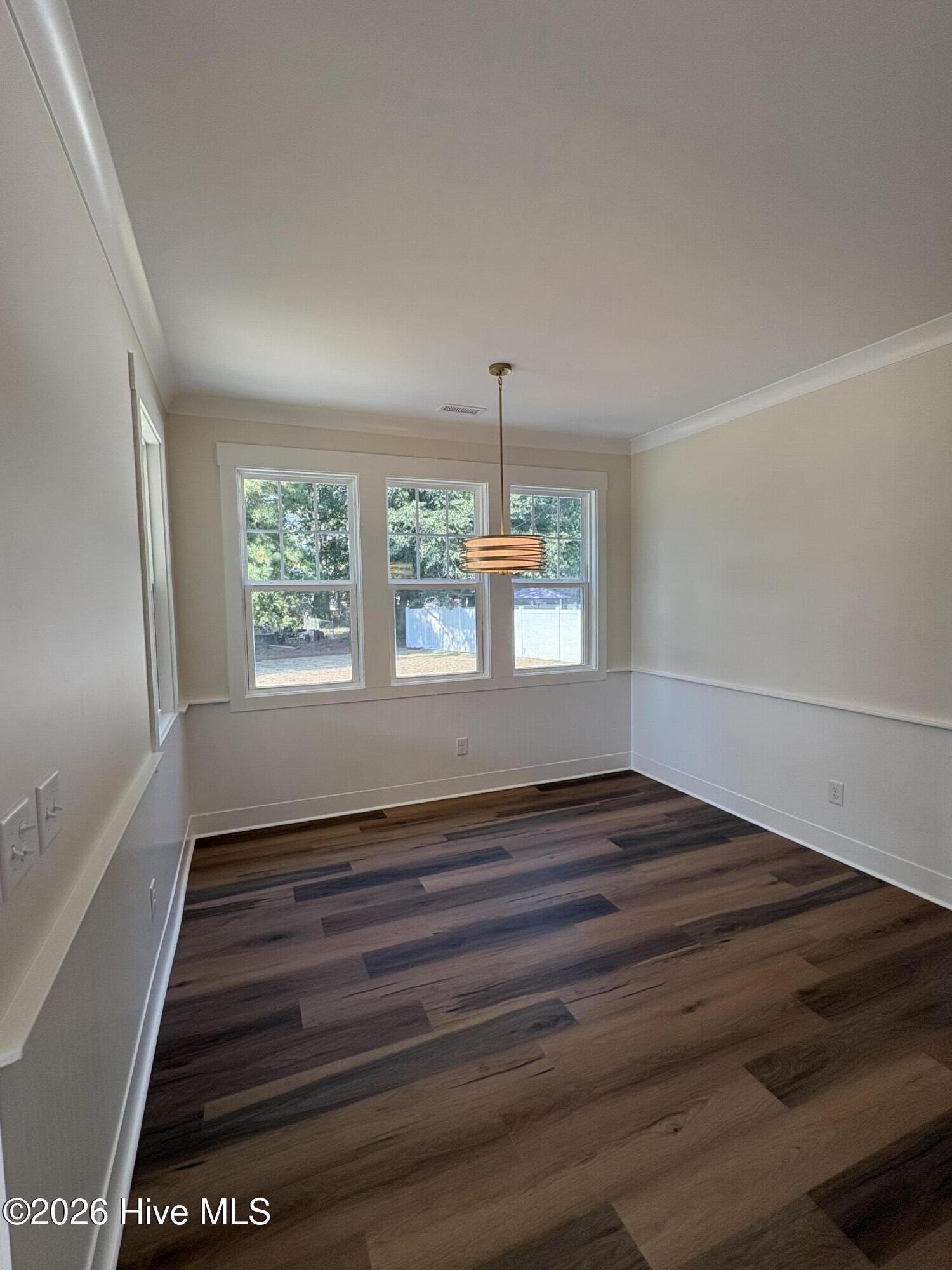 Photo 3 of Single family home for sale at 706 W Bridgers St Ext, Burgaw, NC 28425 | MLS# 100594960 | Listing updated on 2026-09-19