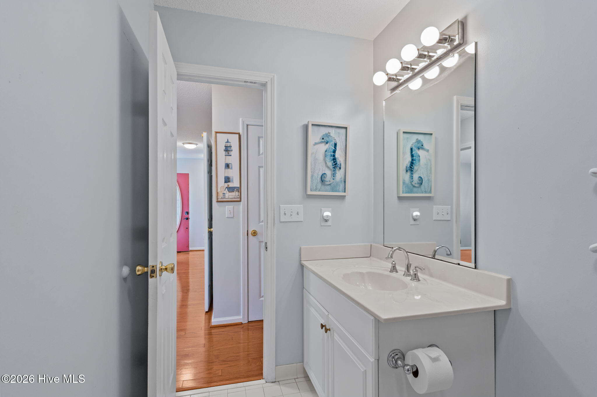 100564884 | Photo 31