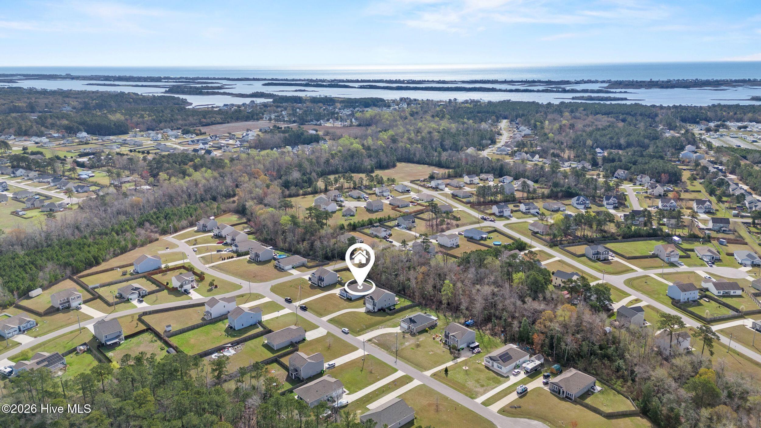 100561982 | Photo 41