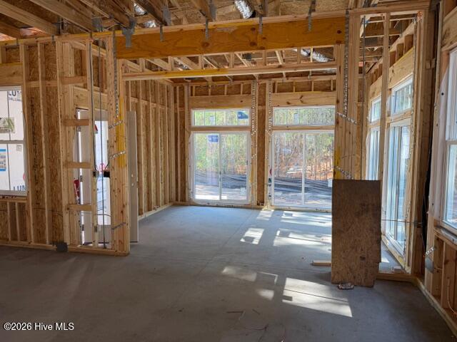 100551511 | Photo 15