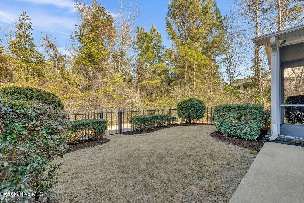 100552840 | Photo 31