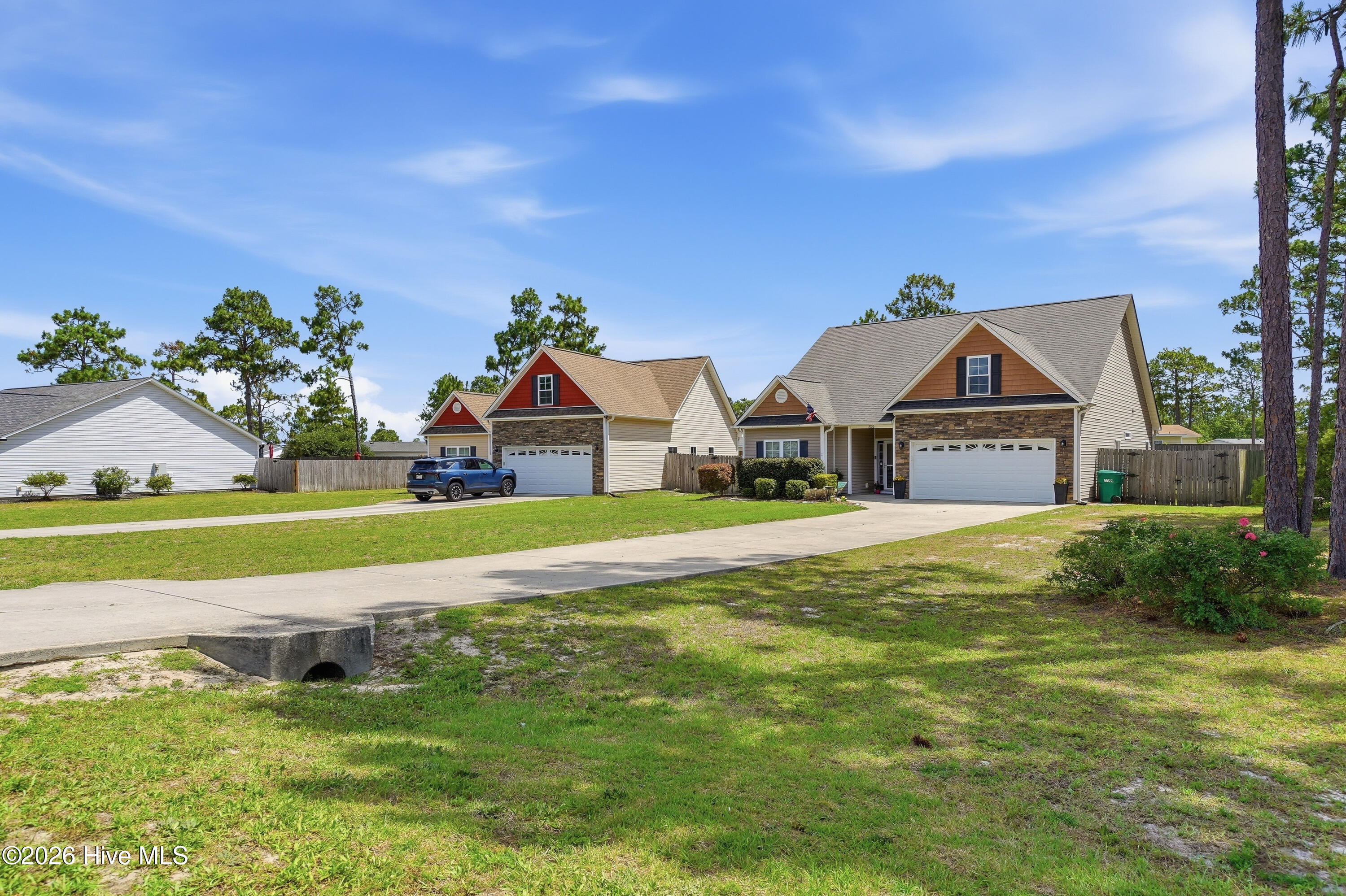 322 Inverness Drive,Hubert