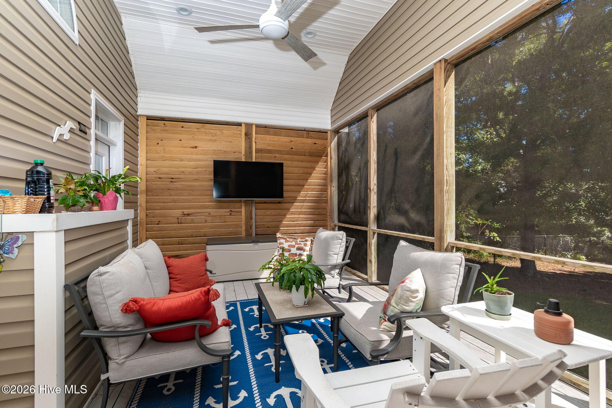 165 Cedar Lane,Newport