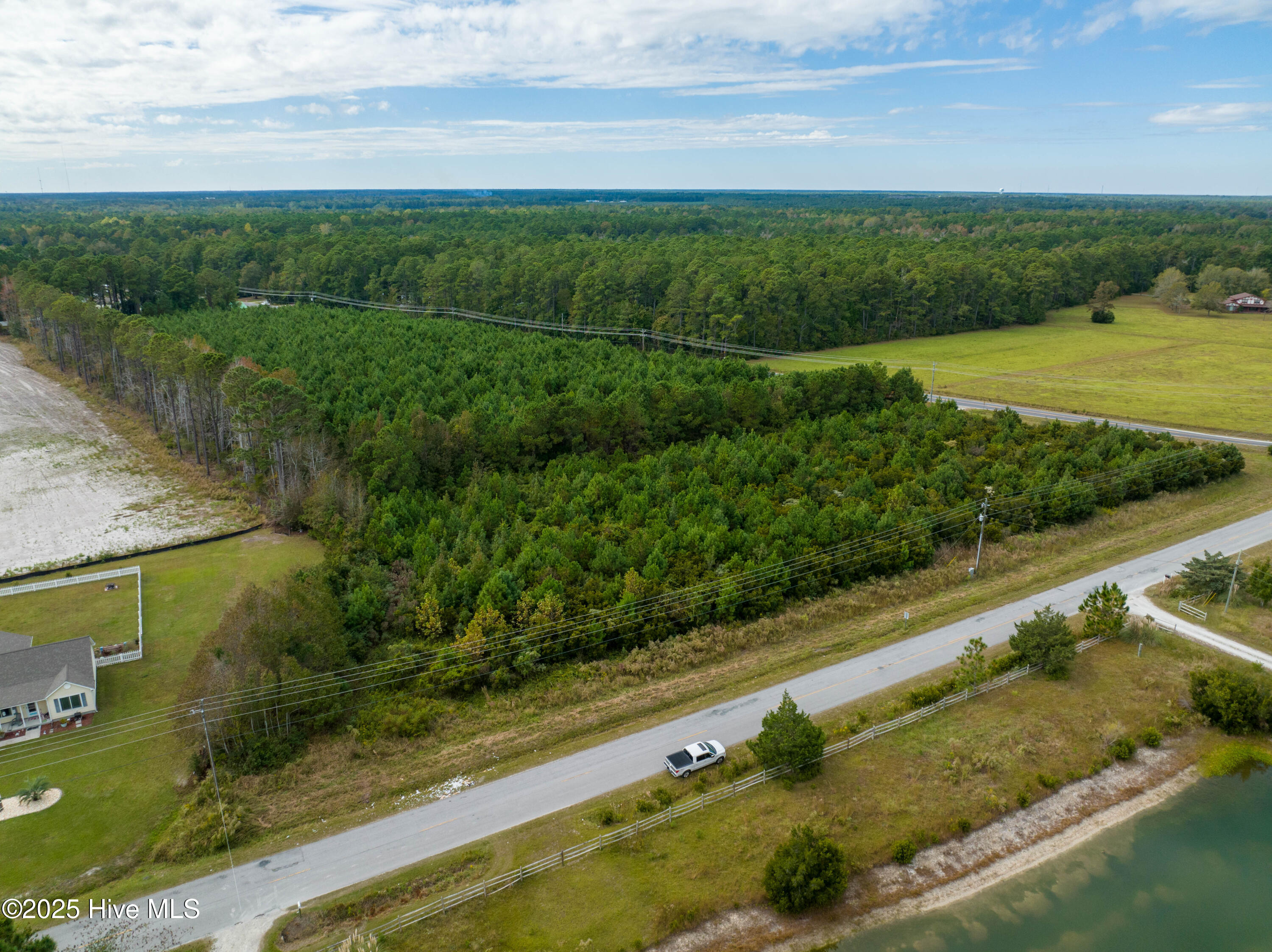 100492776 | Photo 24