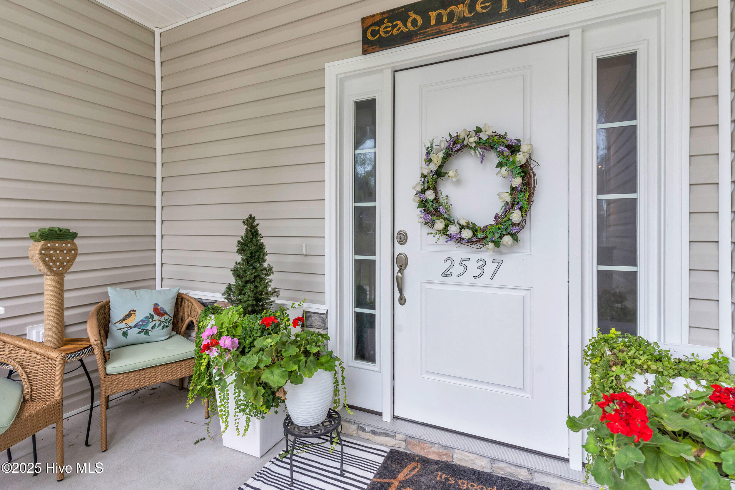 100524627 | Photo 31