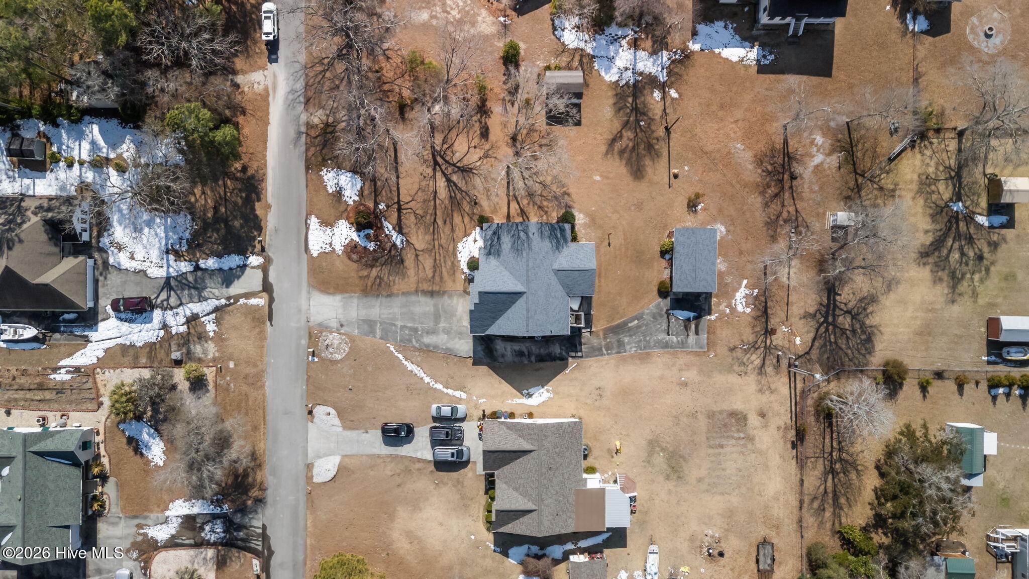 100554027 | Photo 44