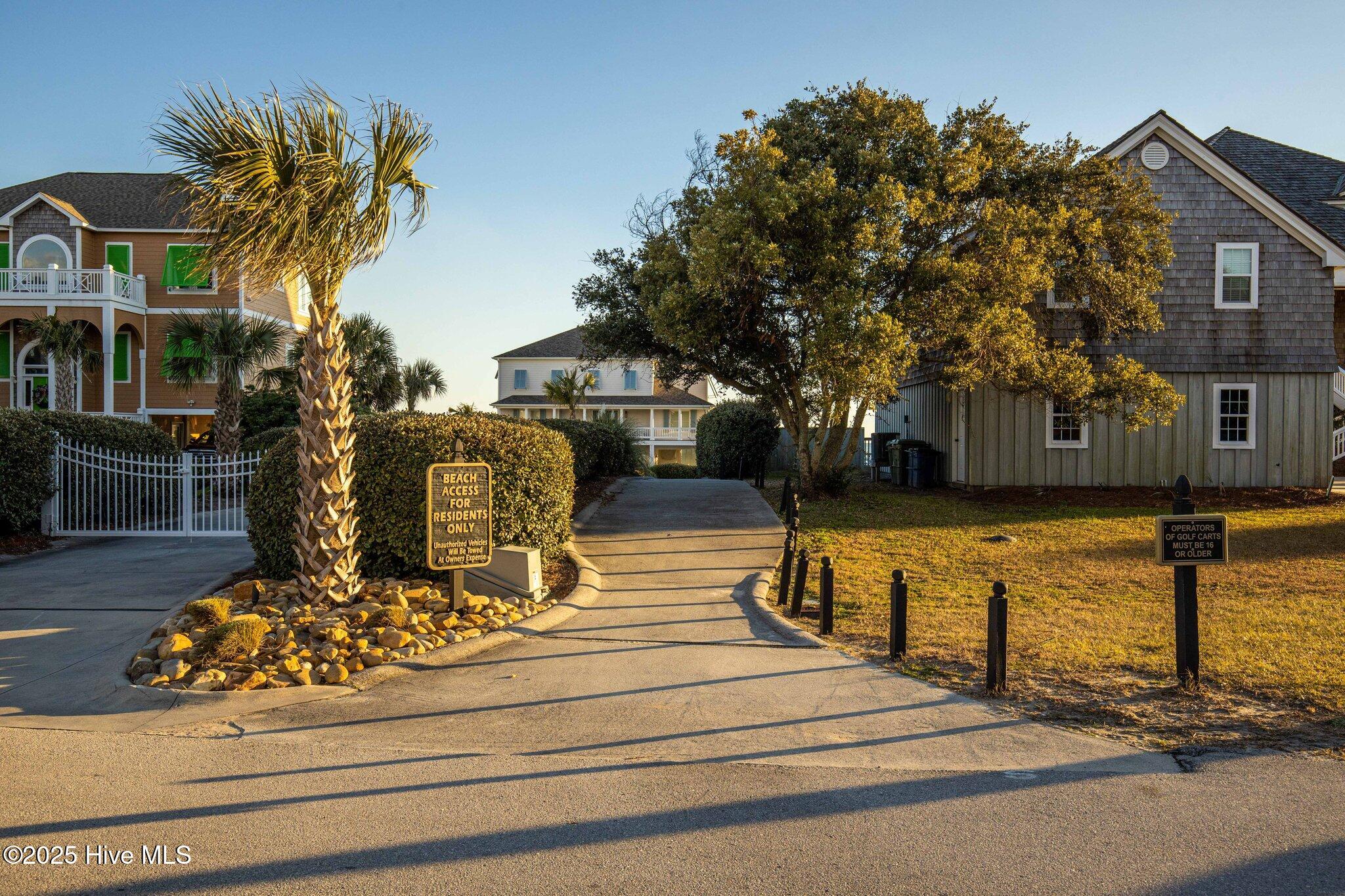 100558130 | Photo 86