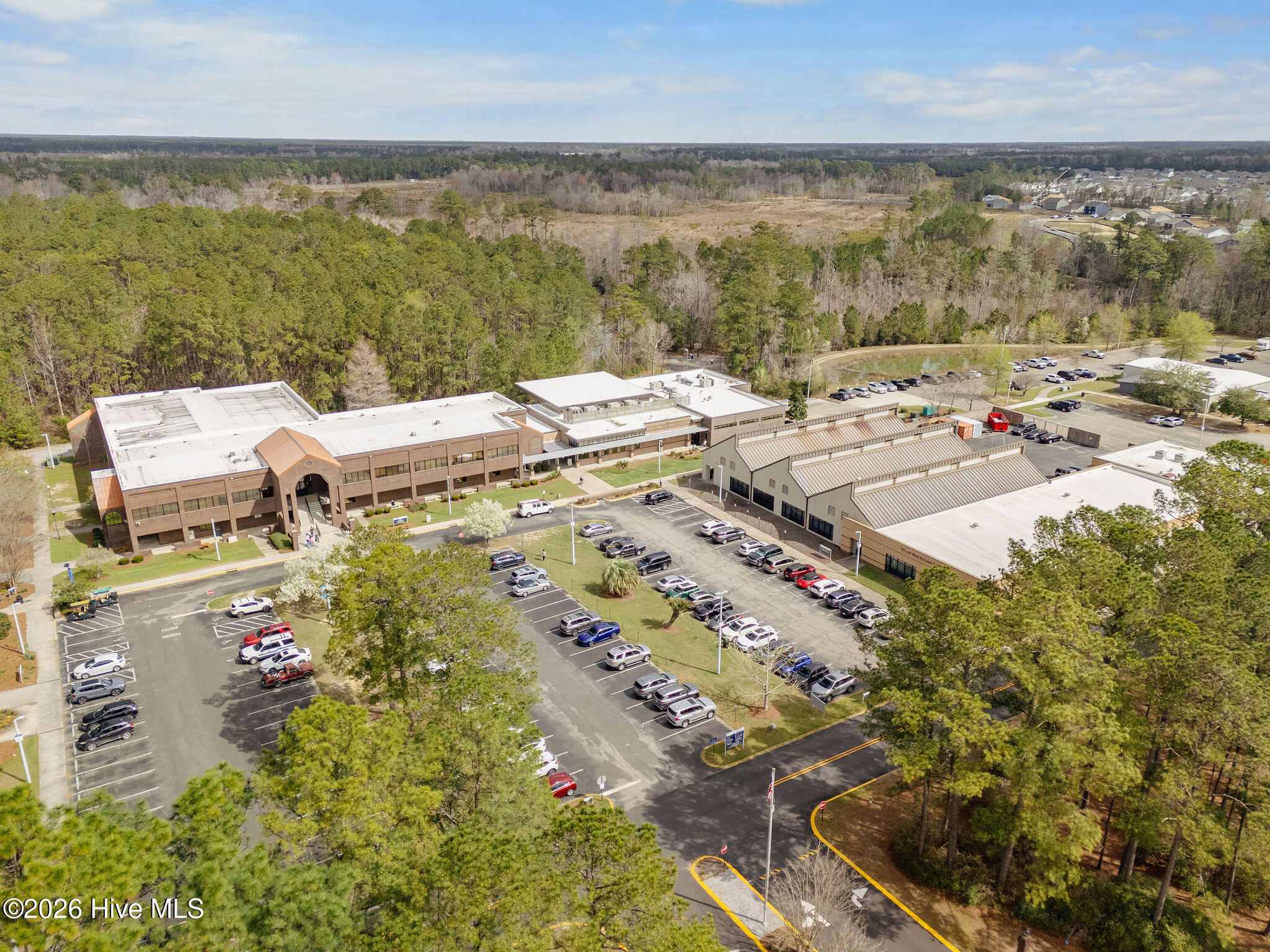 100560695 | Photo 52