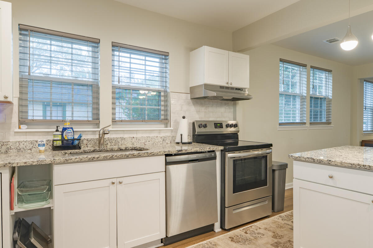 1877 Kitchen 4 WEB