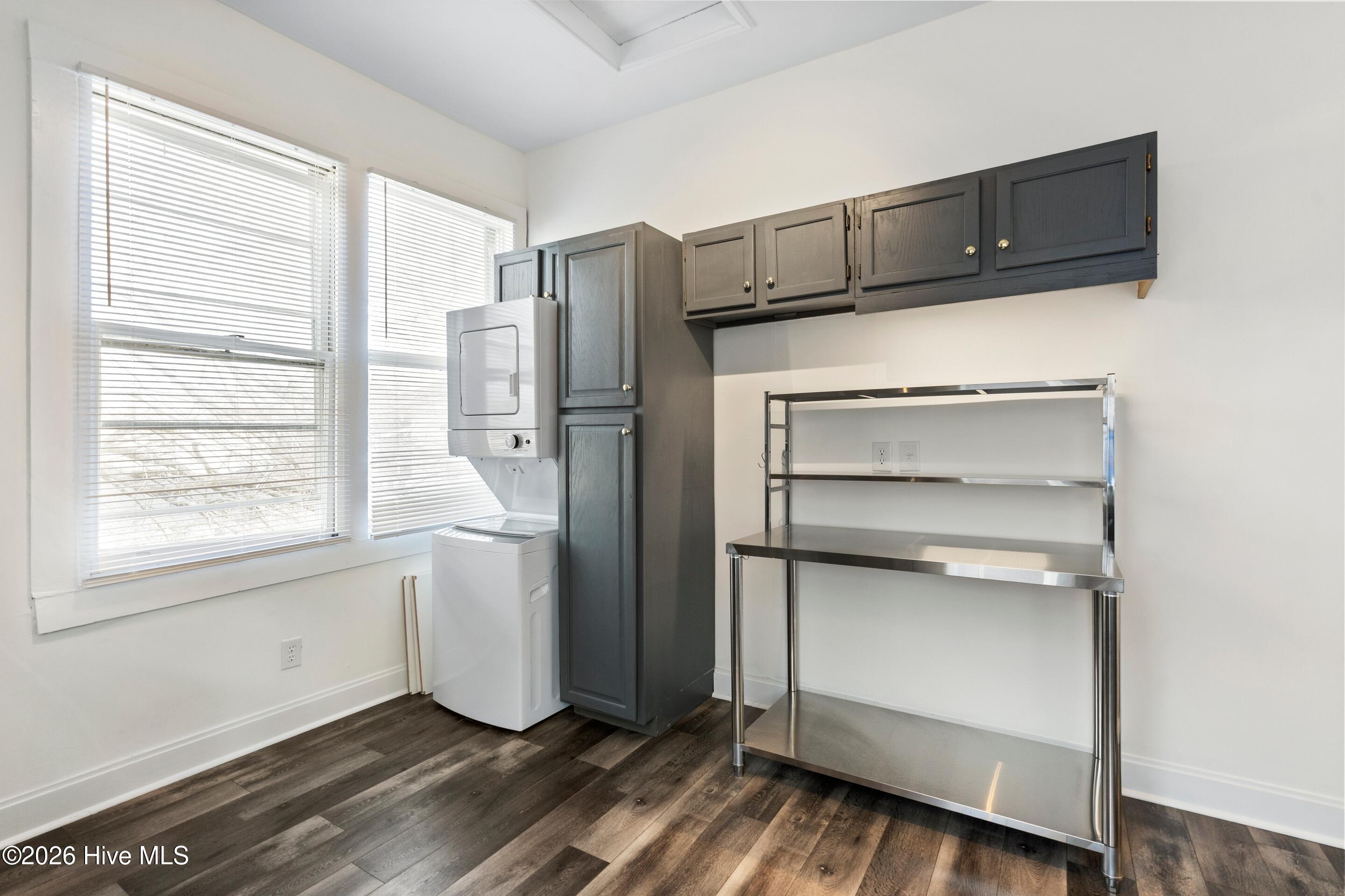 100549514 | Photo 18