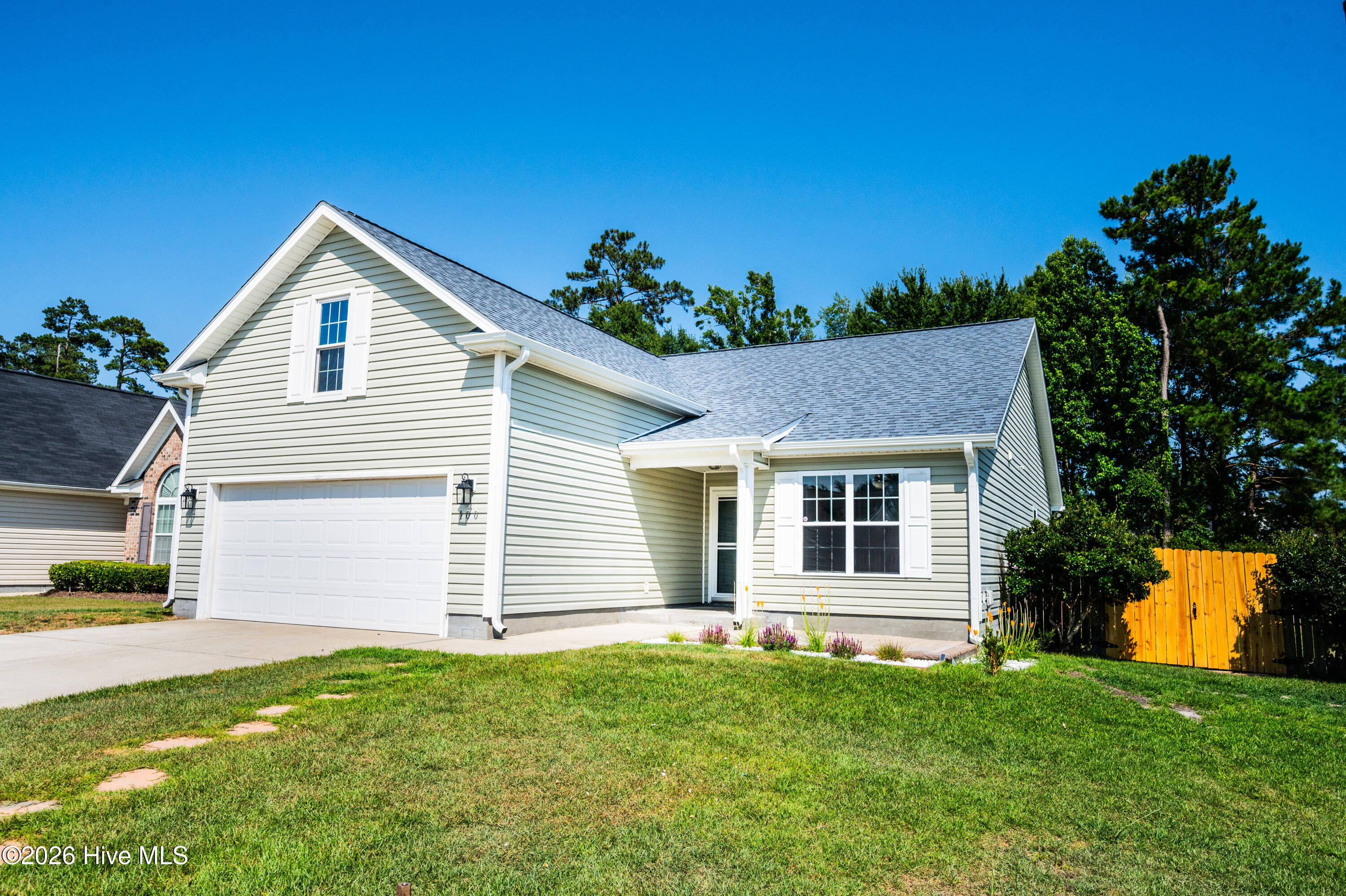 Exterior photo of 100 Lakeside Green Drive, New Bern, NC 28560. MLS: 100581844