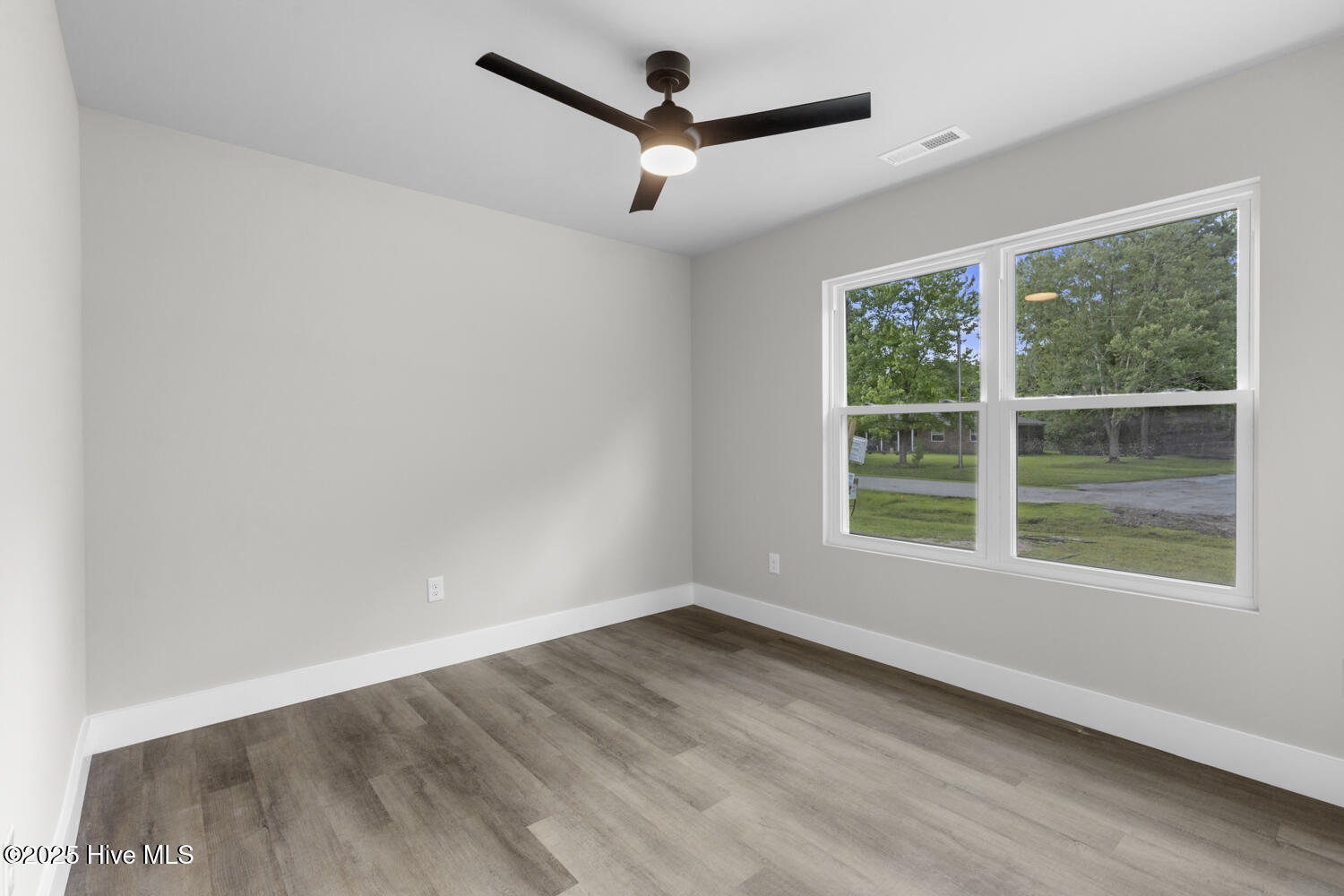 313 Pinewood Drive, Jacksonville, NC 28546 – photo 13: BR1