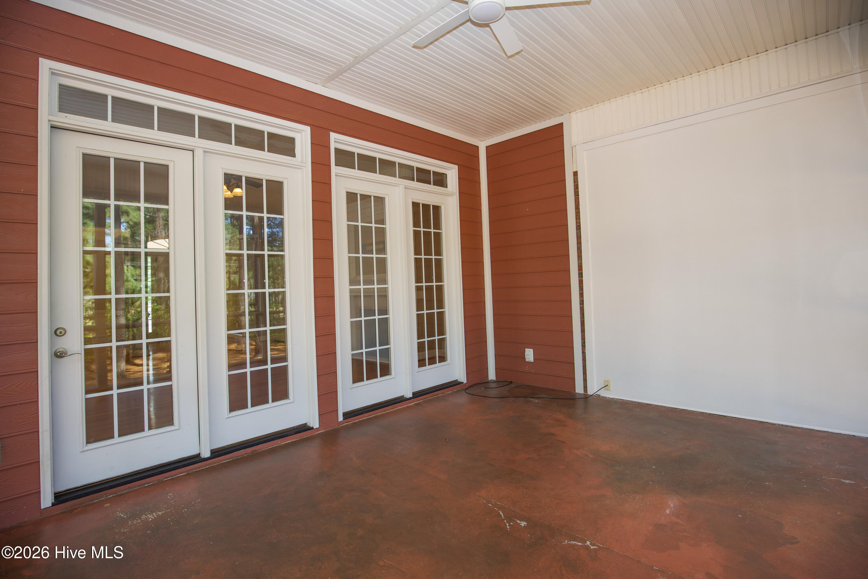 16 Montrose Ct-47
