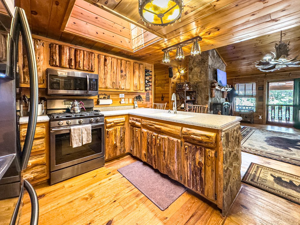 614 Rockridge Road, Murphy, NC 28906 Listing Photo  8