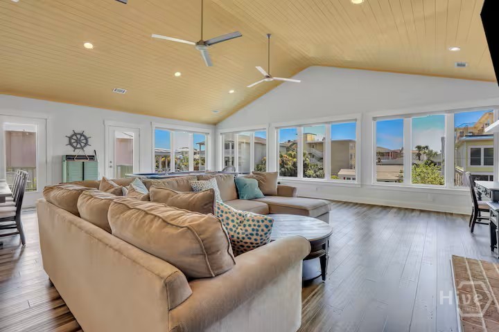 14 17th Street, Tybee Island, GA 31328 Listing Photo  5