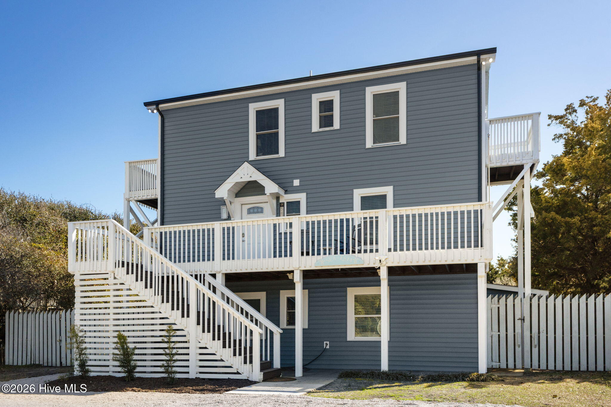 5423 Emerald Drive, Emerald Isle, NC, 28594