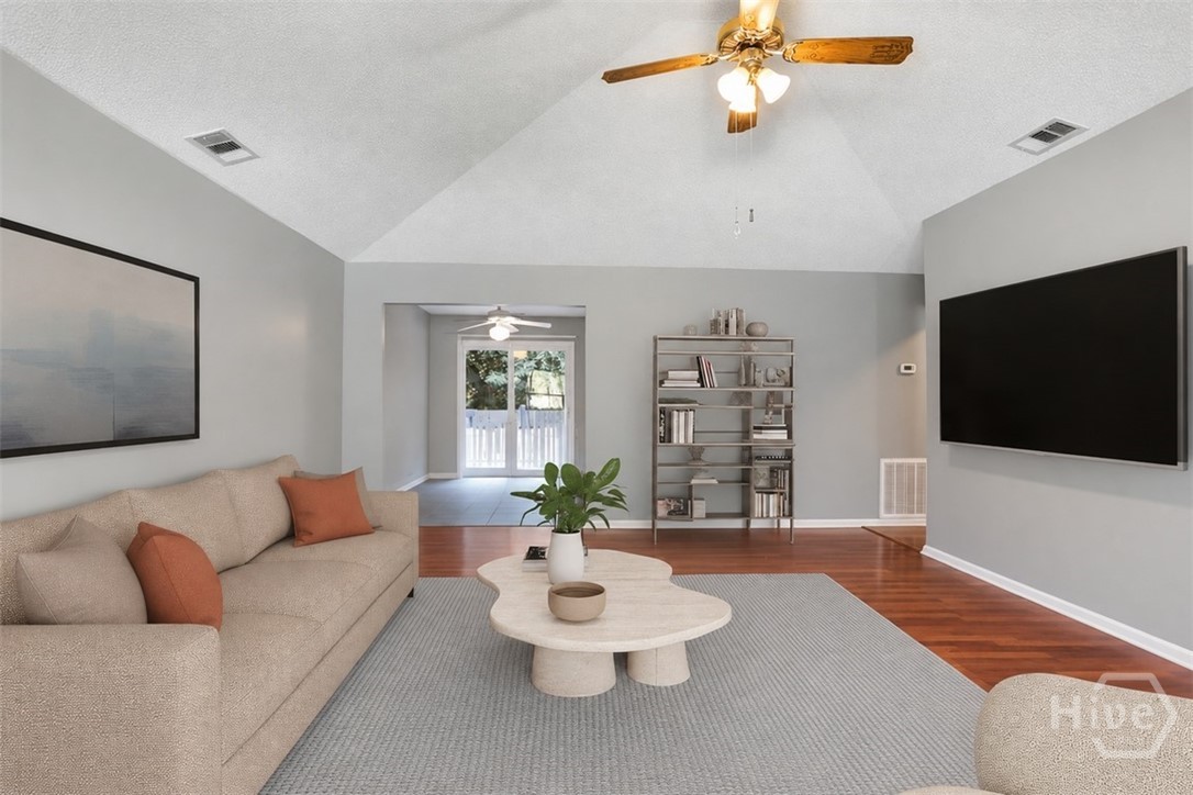 Photo 3 of Single family home for sale at 109 Bobstay Ct, Savannah, GA 31410 | MLS# SA364814 | Listing updated on 2026-09-21