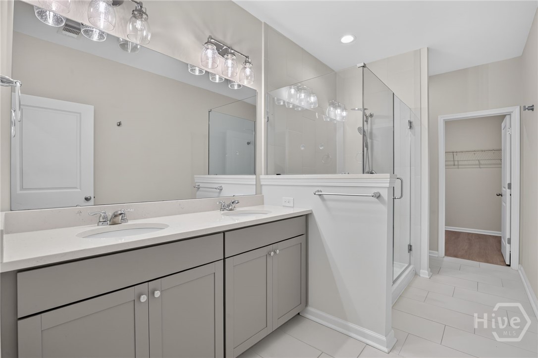 Owner's Ensuite
