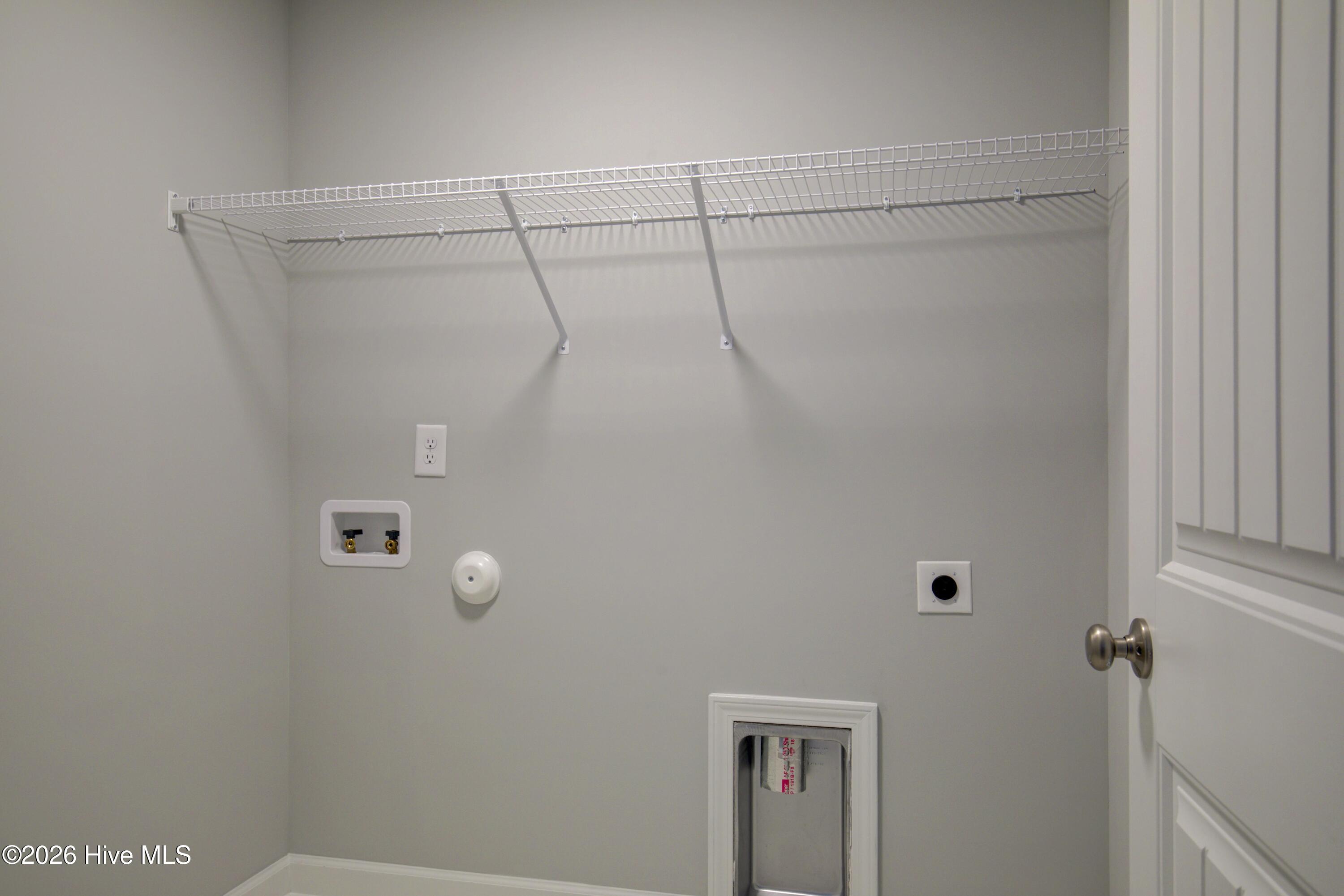 100547415 | Photo 10