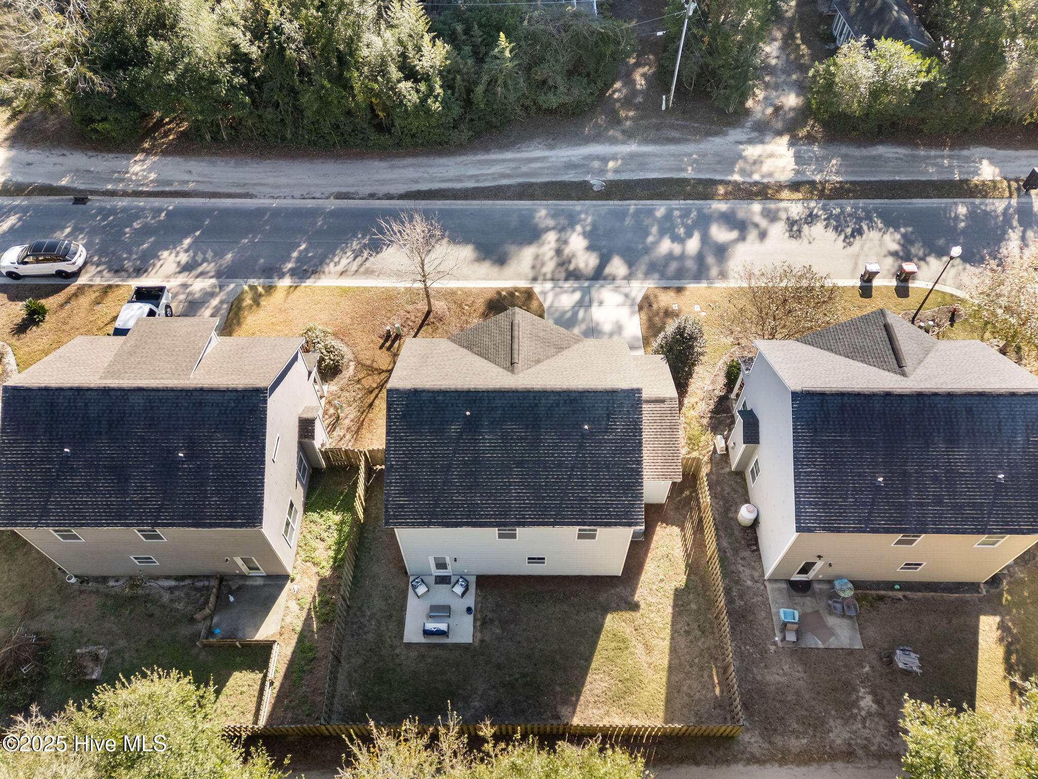 100545162 | Photo 43