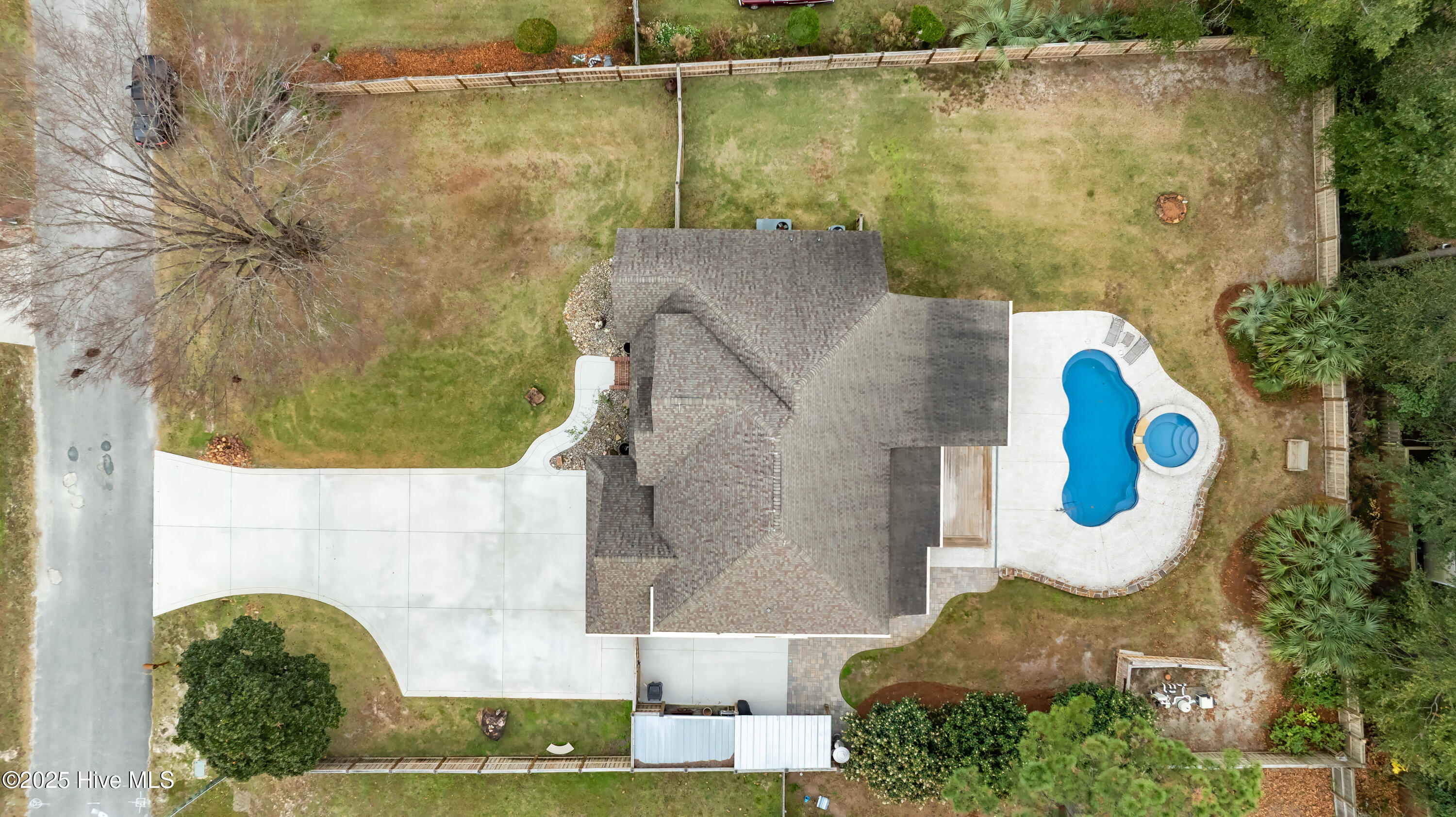 100543498 | Photo 62