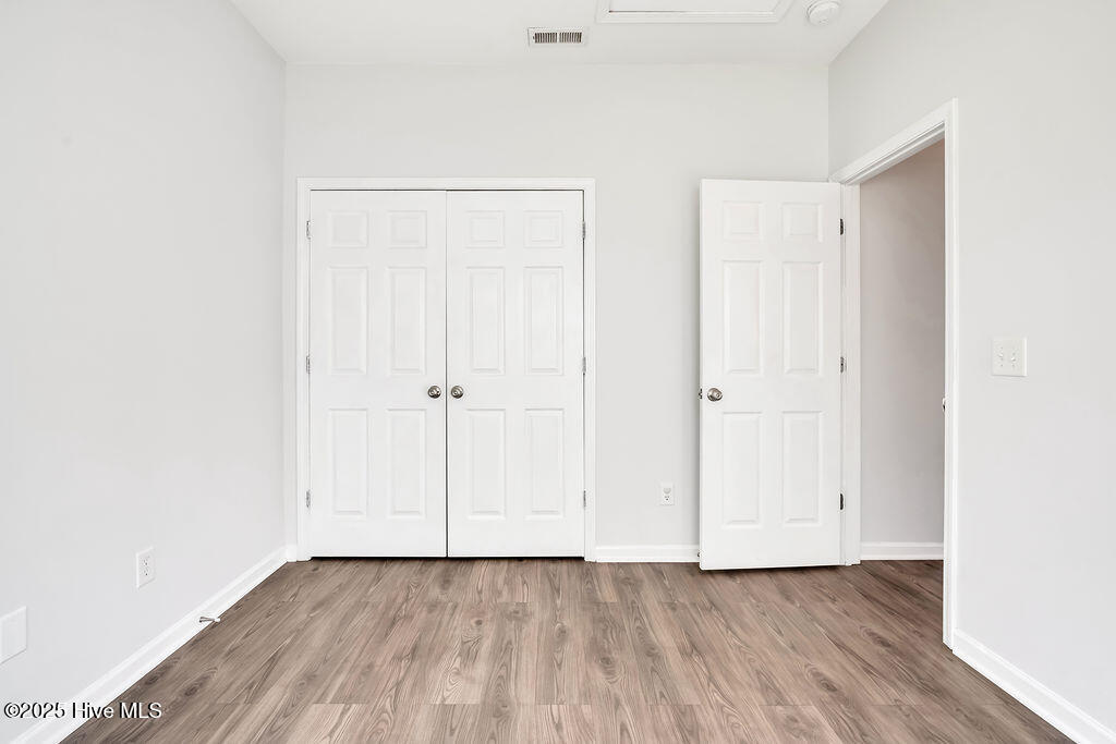 100534867 | Photo 25