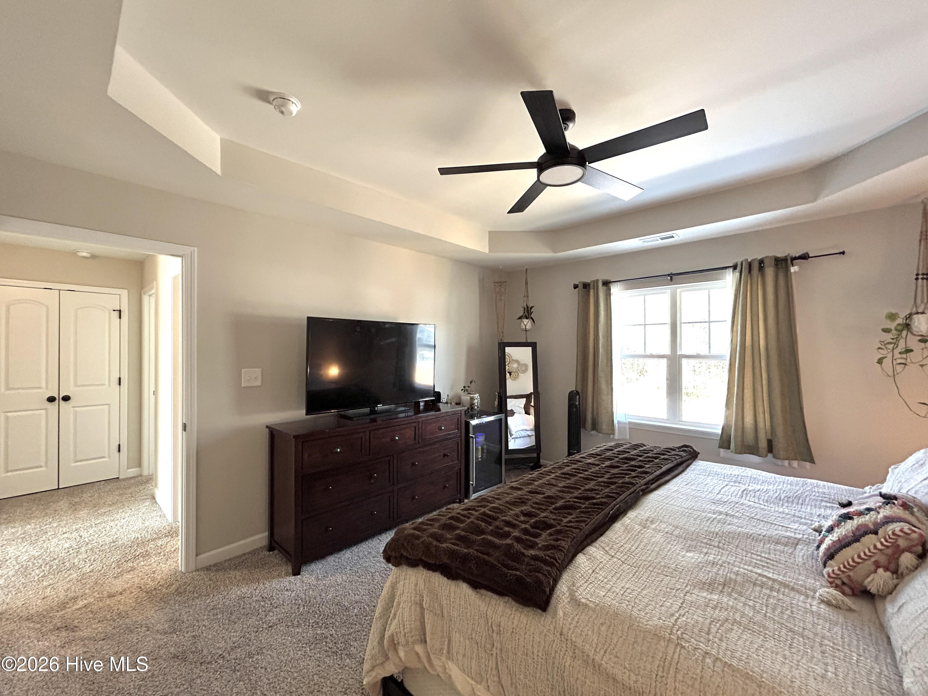 100557400 | Photo 34