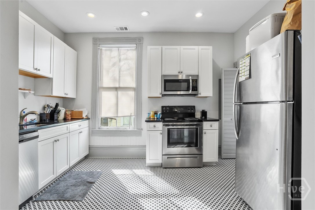 21 W 36th Street, Savannah, GA, 31401