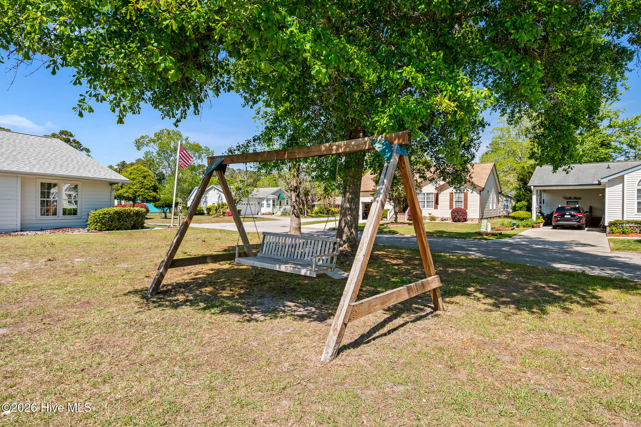 100566913 | Photo 42