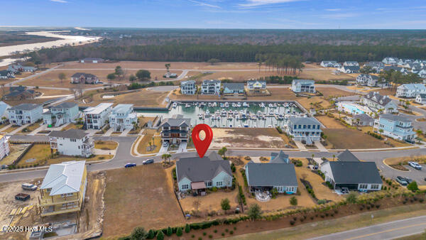 100545282 | Photo 49