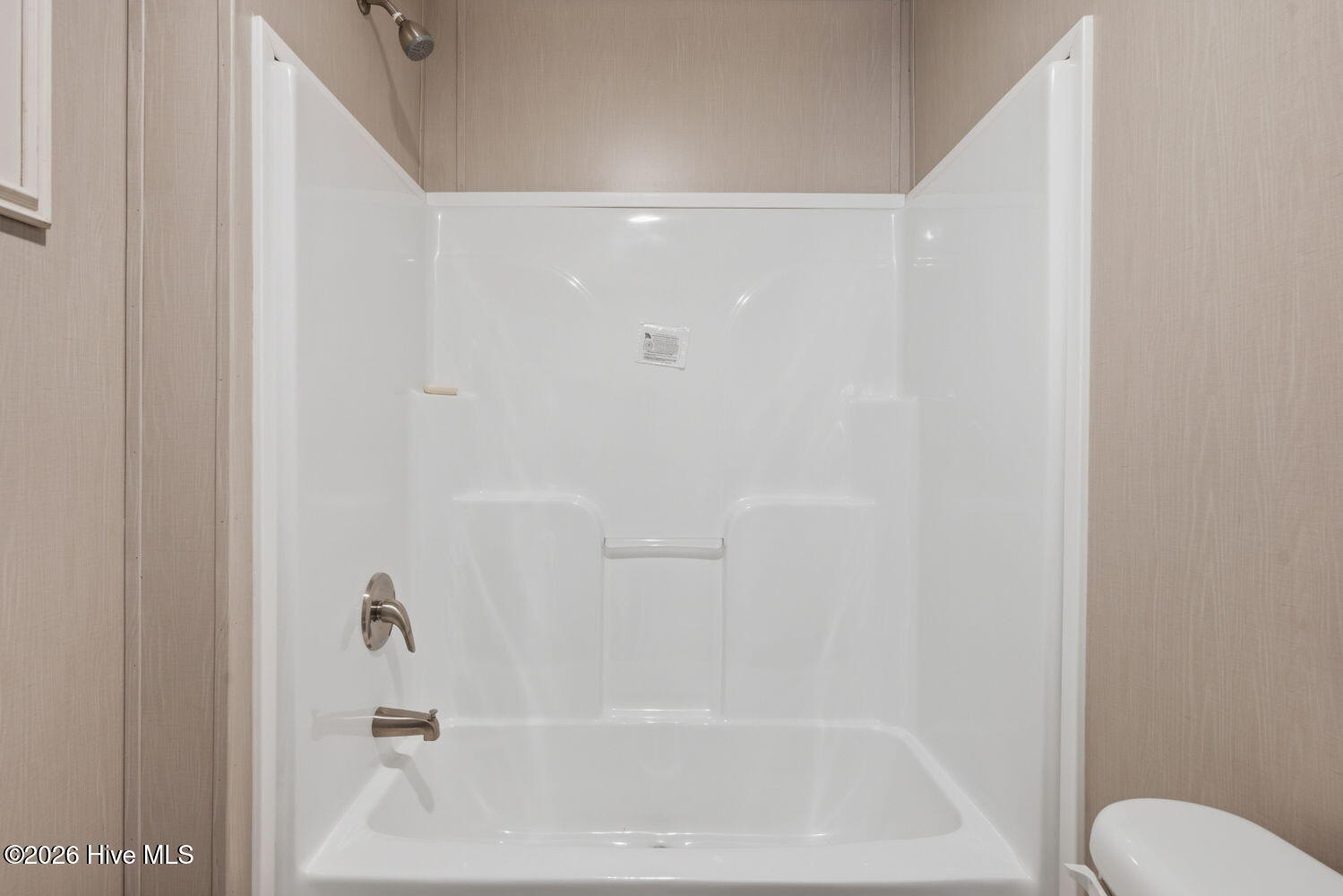 100563792 | Photo 31