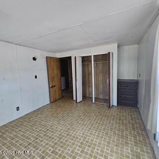 100548544 | Photo 12