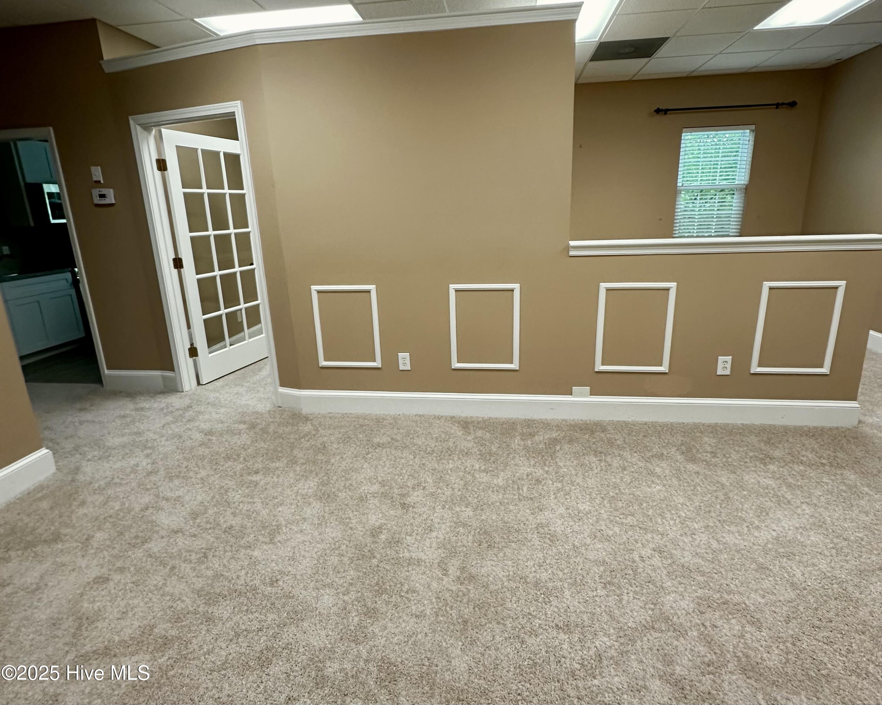 100516954 | Photo 12