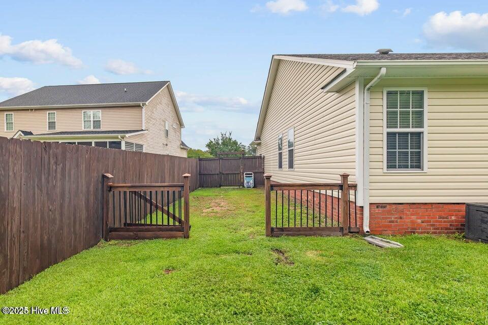 100522391 | Photo 59